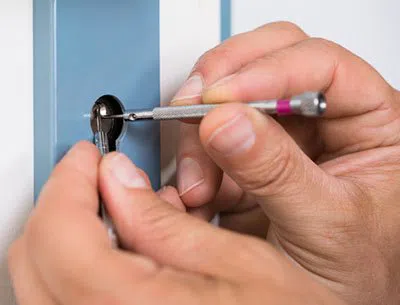 Super Locksmith Services Chicago, IL 312-973-4905 Super Locksmith Services Chicago, IL 312-973-4905 - 29-15